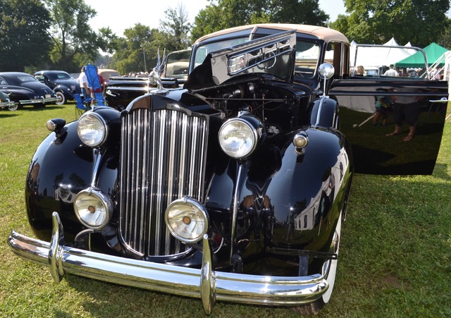 1939 Packard 1708 1235 Brunn Limousine
